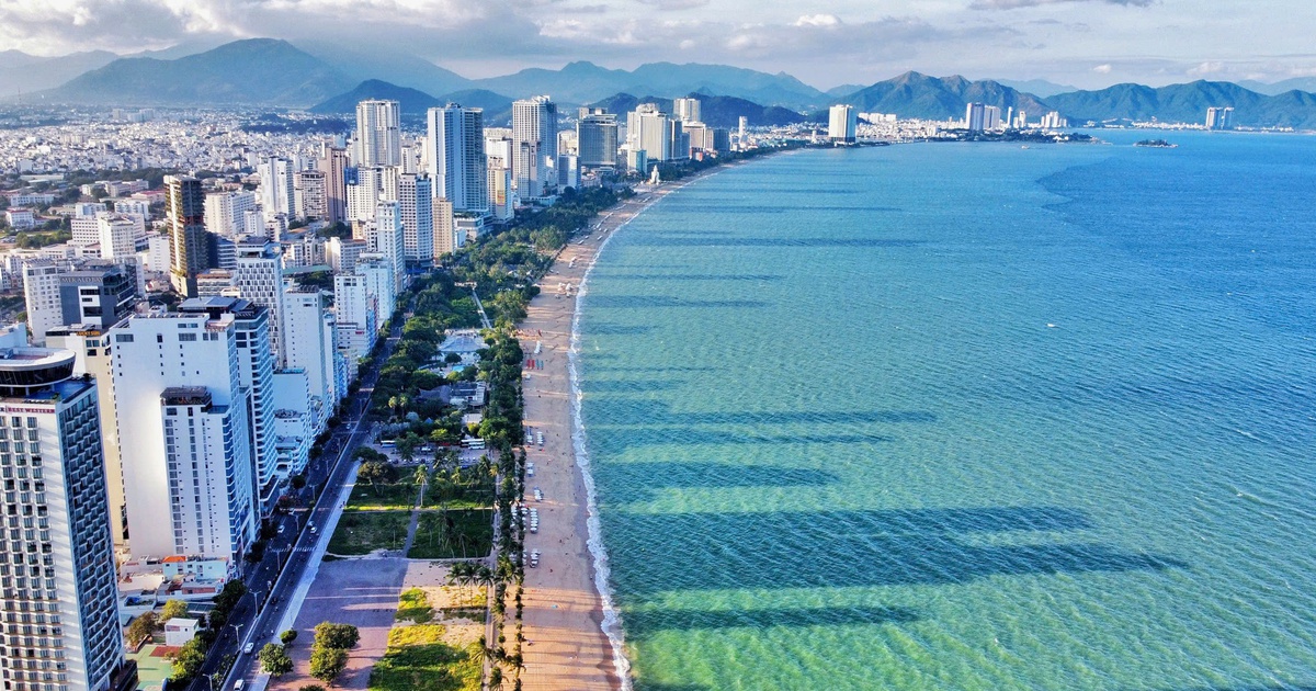 Du lịch Khánh Hòa thắng lớn, khách quốc tế vượt khách nội địa