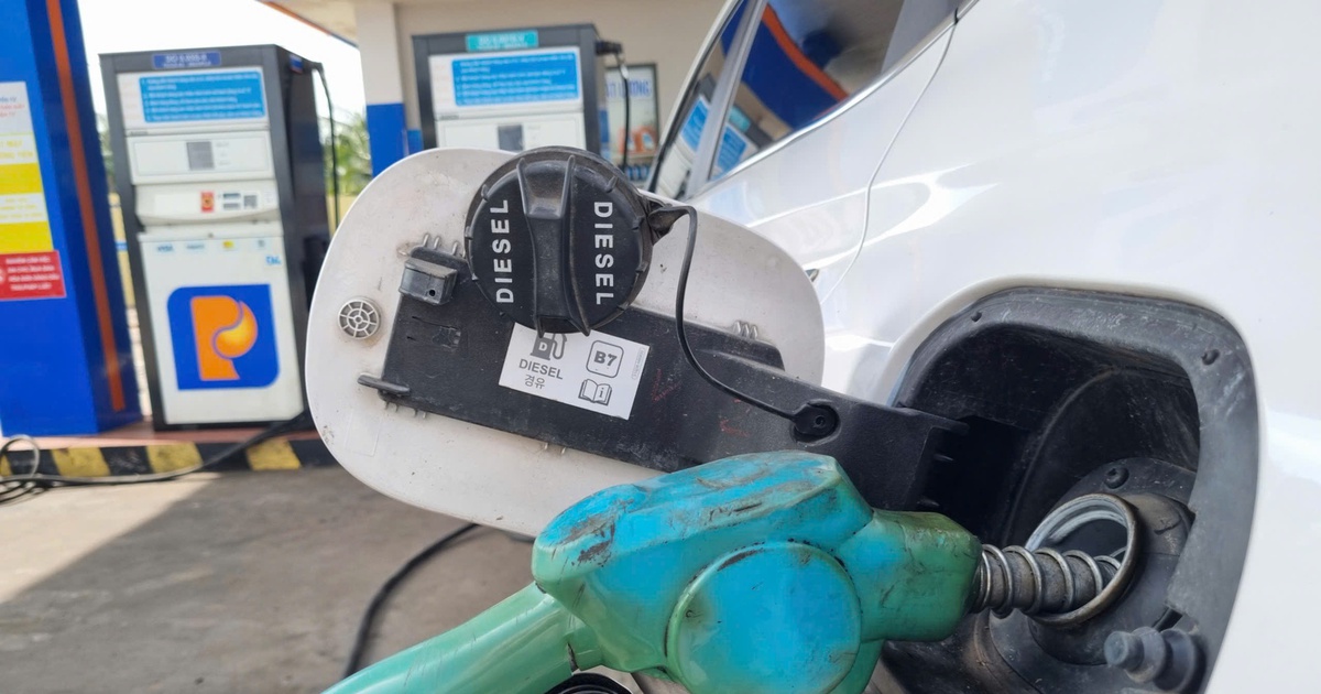 Giá xăng dầu hôm nay 4.3.2024: Trong nước sắp có đợt giảm mạnh