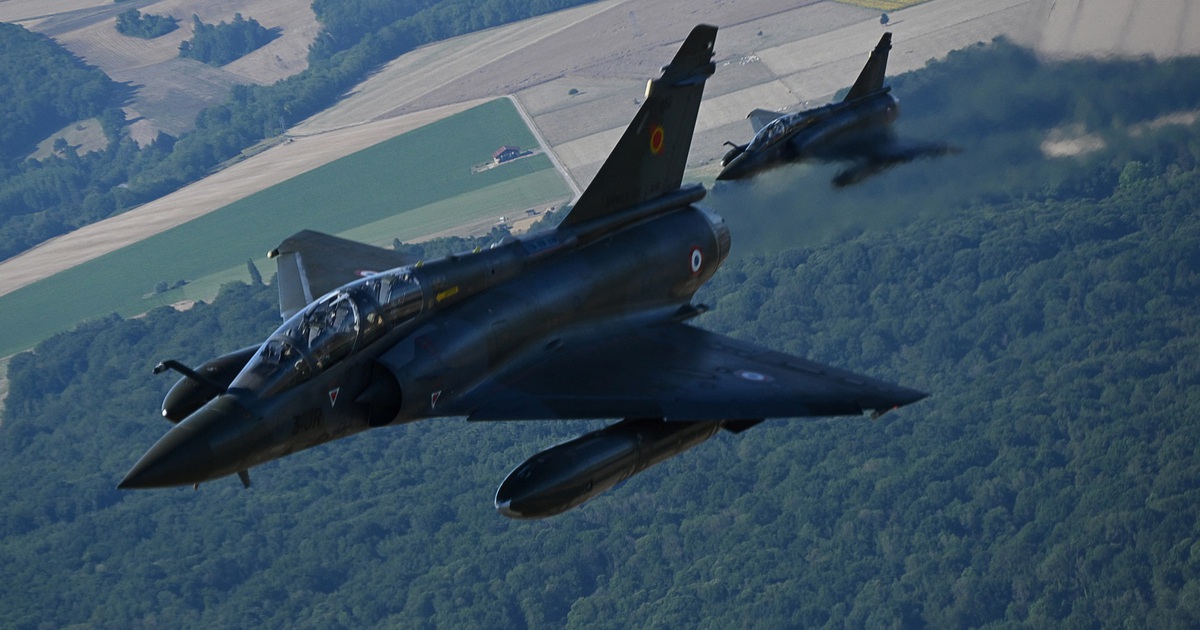 Ukraine lần đầu dùng chiến đấu cơ Pháp Mirage cùng F-16 chặn tập kích Nga