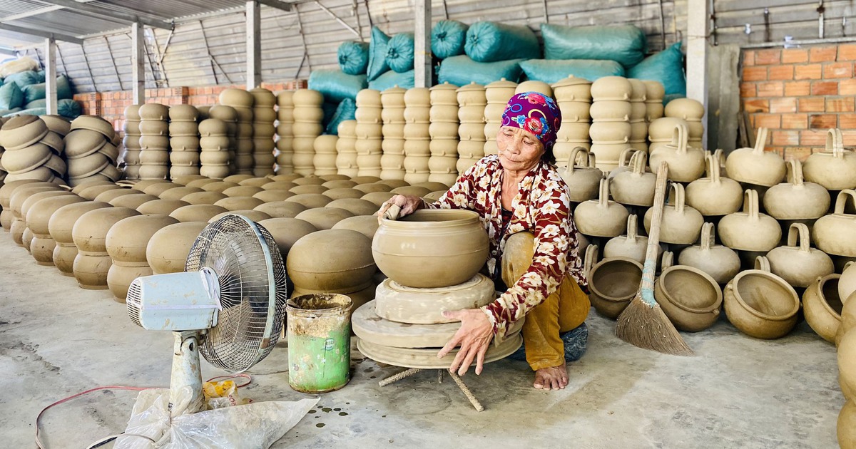 Chạm tay vào linh hồn gốm cổ Sa Huỳnh