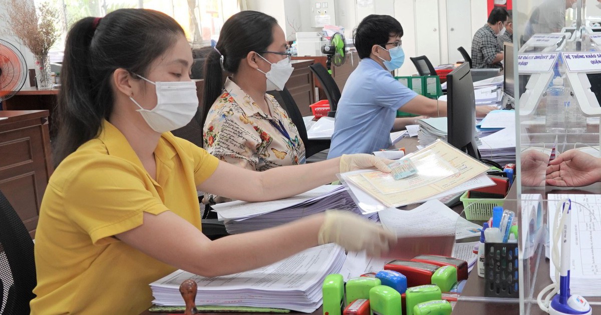Bổ sung quy định cán bộ dám nghĩ, dám làm được miễn trách nhiệm