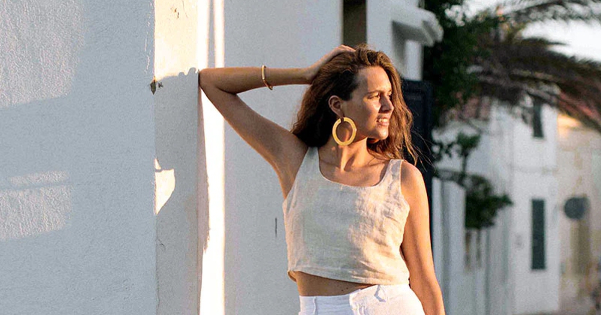 Quần culottes thanh lịch nhưng vẫn tiện dụng đang là xu hướng mặc hè 2025