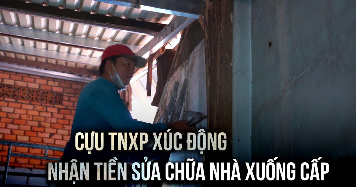 Người có công, hộ khó khăn vui mừng nhận tiền sửa chữa nhà nhân kỷ niệm 30.4