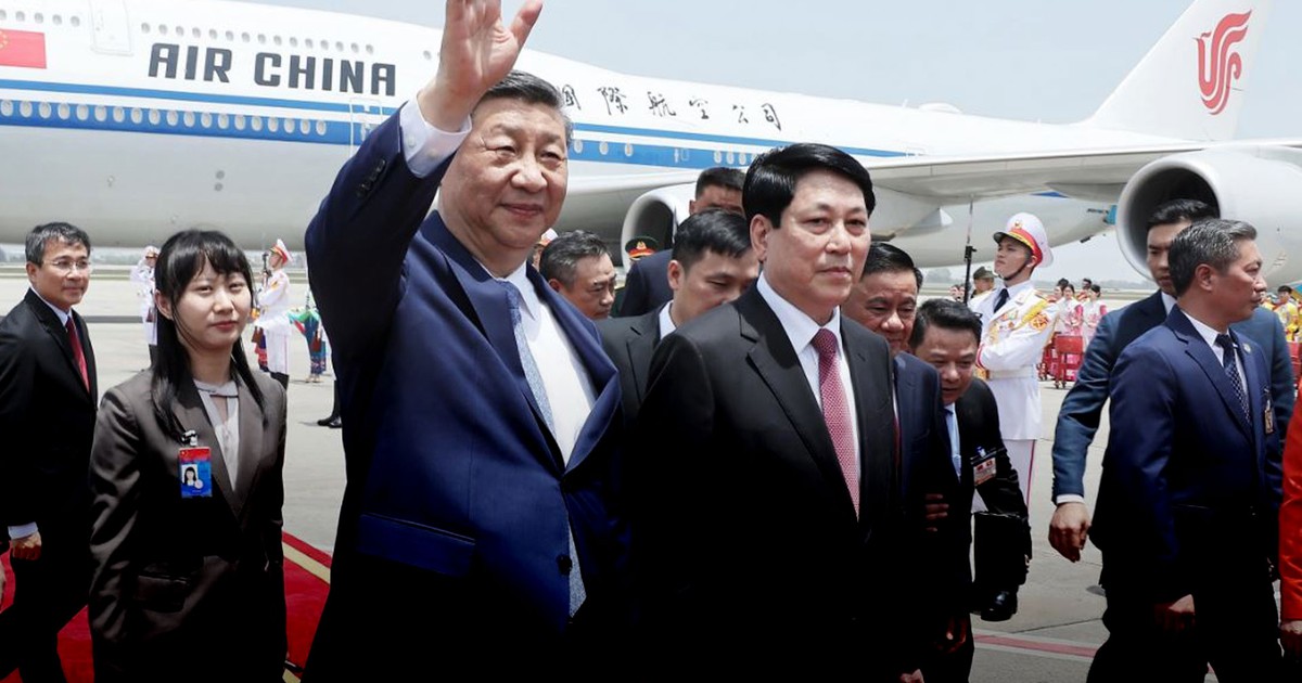 Chủ tịch nước Lương Cường đón Tổng Bí thư, Chủ tịch nước Trung Quốc Tập Cận Bình