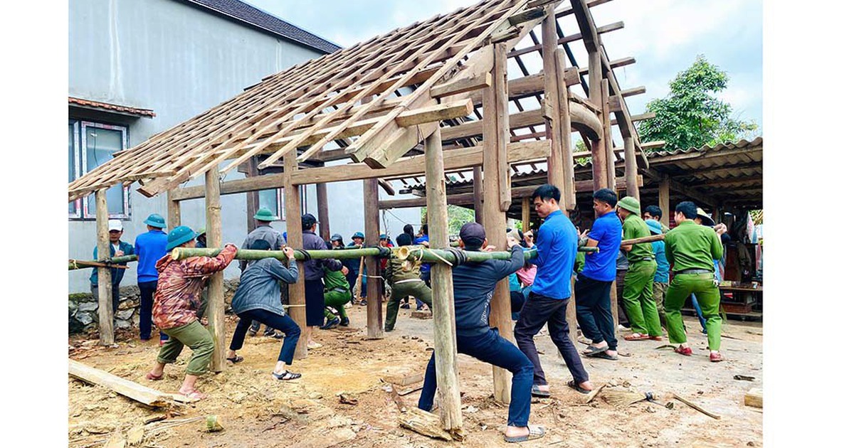Hàng trăm nhà tạm đã được sửa, xây mới