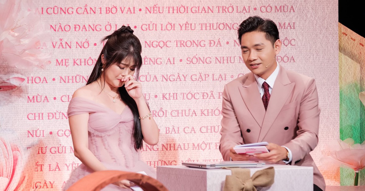 Đồng nghiệp bật khóc nhắc về Quý Bình trong 'Thay lời muốn nói'