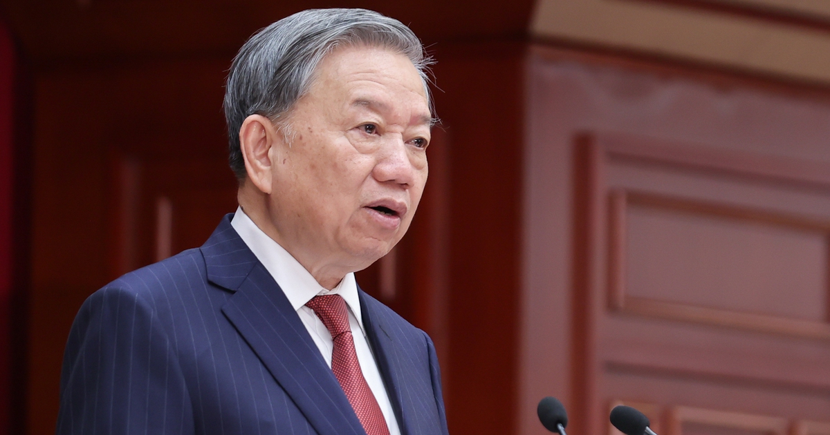 Bộ Chính trị hướng dẫn độ tuổi, số lượng nhân sự cấp ủy nhiệm kỳ 2025-2030