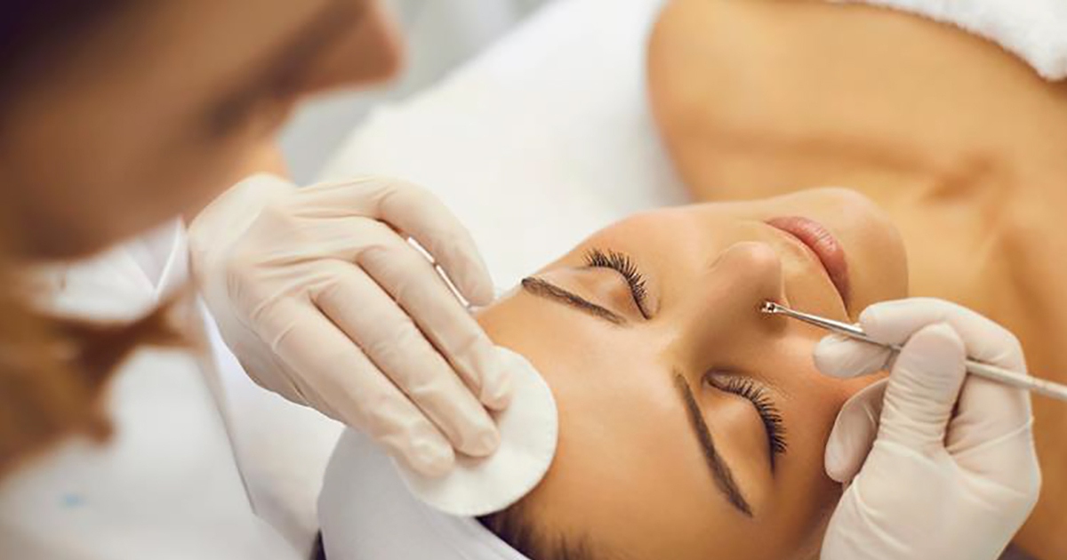 Những điều cần làm sau khi lấy nhân mụn