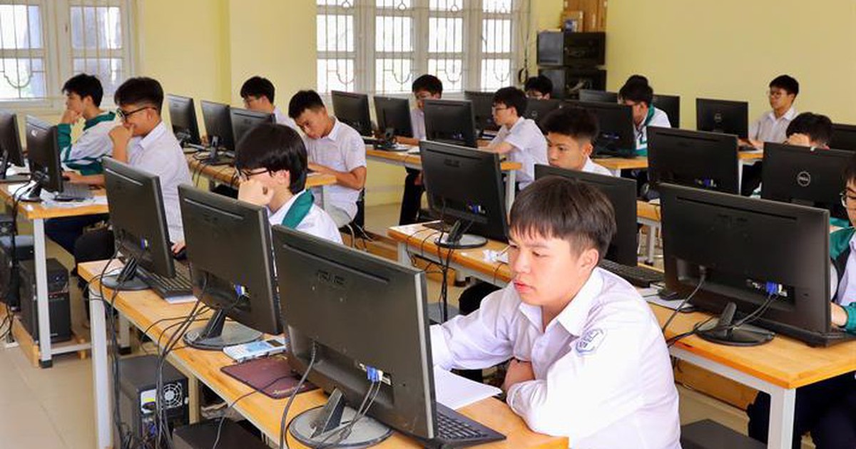 Lần đầu học sinh Việt Nam khảo sát PISA trên máy tính