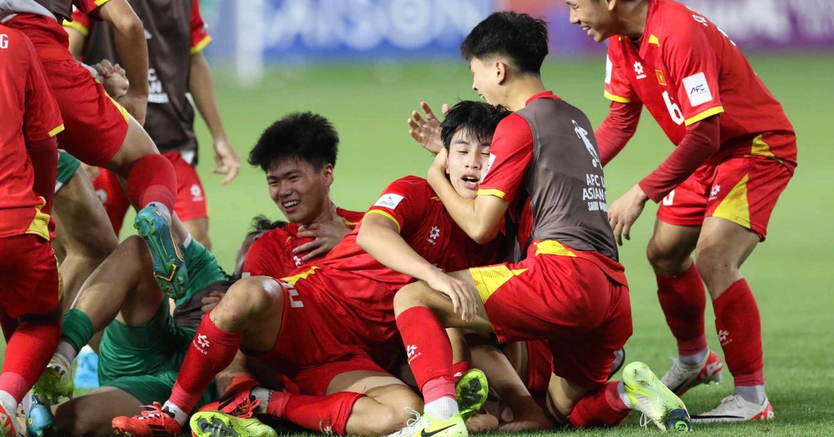 HLV Roland: 'U.17 Việt Nam đã cho cả thế giới thấy năng lực của mình'