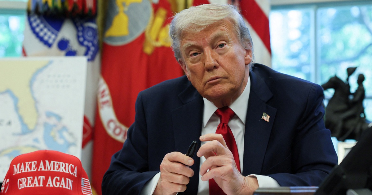 Ông Trump bắn tín hiệu đến Trung Quốc, nhiều bang kiện Nhà Trắng về thuế