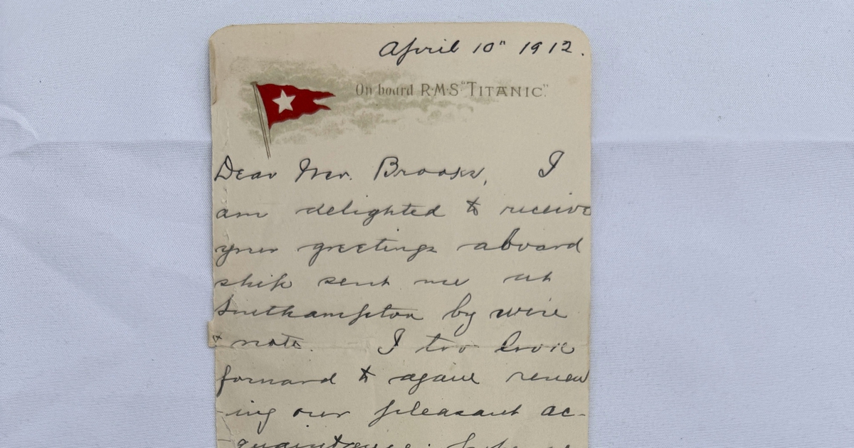 Lá thư của hành khách sống sót trong thảm họa Titanic được bán giá kỷ lục