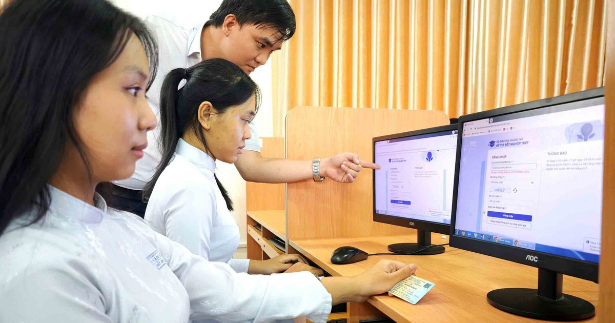 Thi tốt nghiệp THPT 2025: Thí sinh ngại chọn môn học lần đầu tổ chức thi