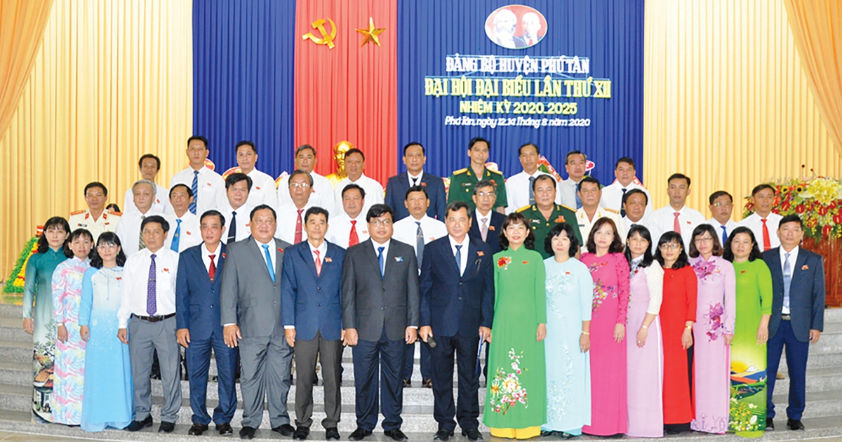 Huyện Phú Tân: Một chặng đường xây dựng và phát triển