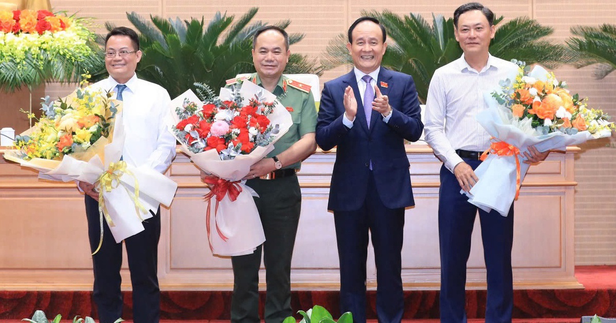 Thiếu tướng Nguyễn Thanh Tùng được bầu làm Ủy viên UBND TP.Hà Nội