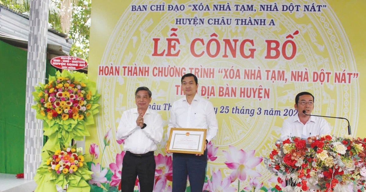 Hậu Giang tích cực xóa nhà tạm, nhà dột nát