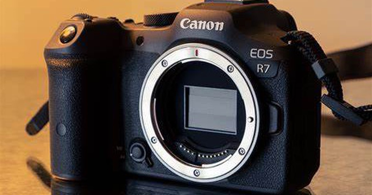 EOS R7 Mark II sắp ra mắt với những thay đổi lớn