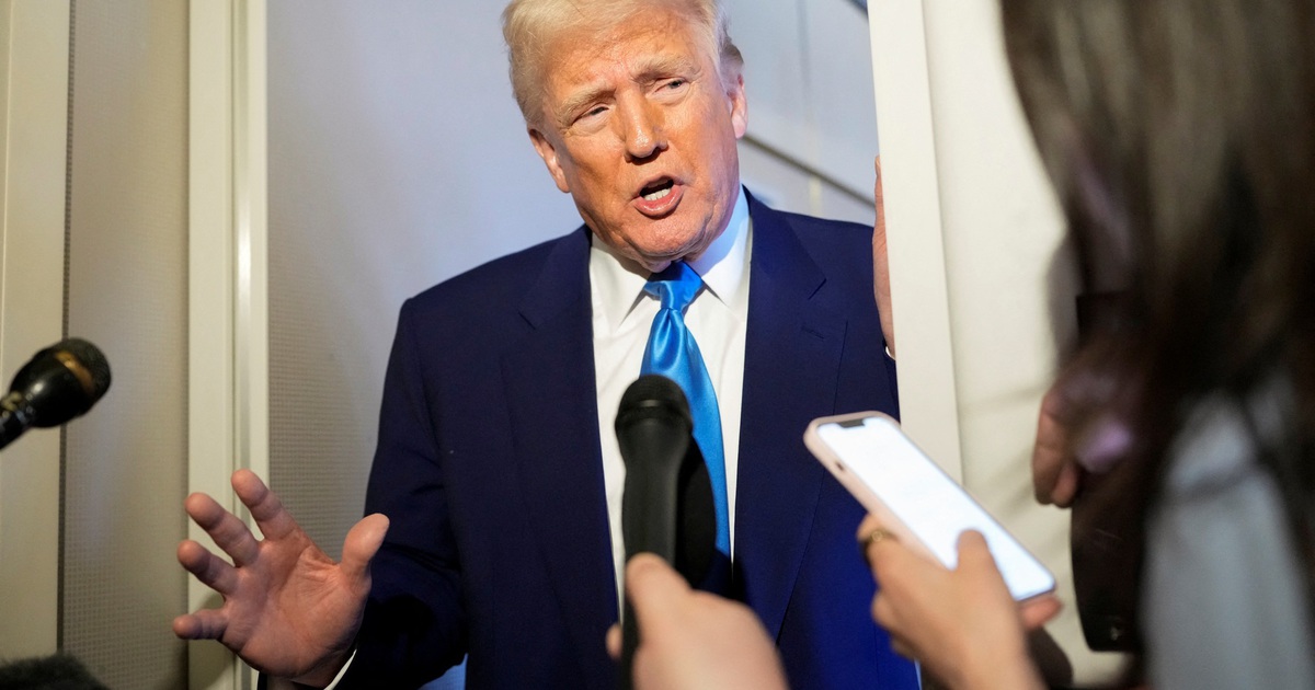 Ông Trump dọa áp thuế bổ sung 50% với Trung Quốc
