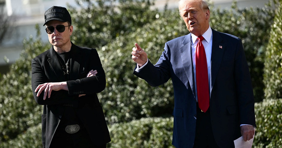 Tỉ phú Musk trực tiếp kêu gọi Tổng thống Trump đảo ngược thuế quan?