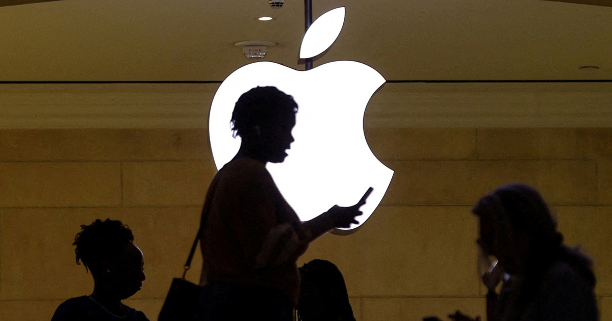 Mỹ áp thuế 104% với hàng nhập khẩu Trung Quốc, Apple 'méo mặt'