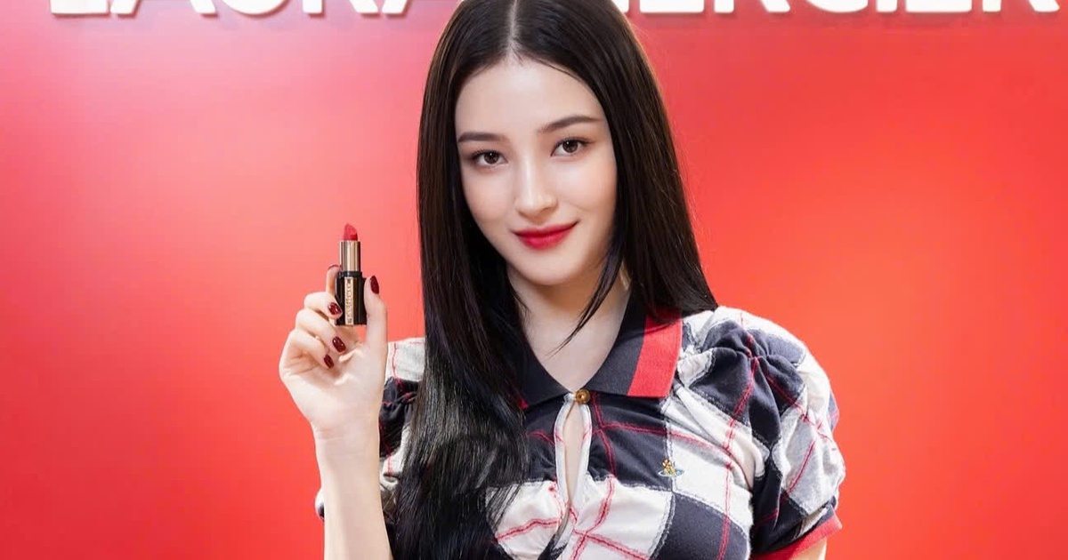 'Mỹ nhân đẹp nhất thế giới' Nancy ra sao sau khi nhóm Momoland tan rã?