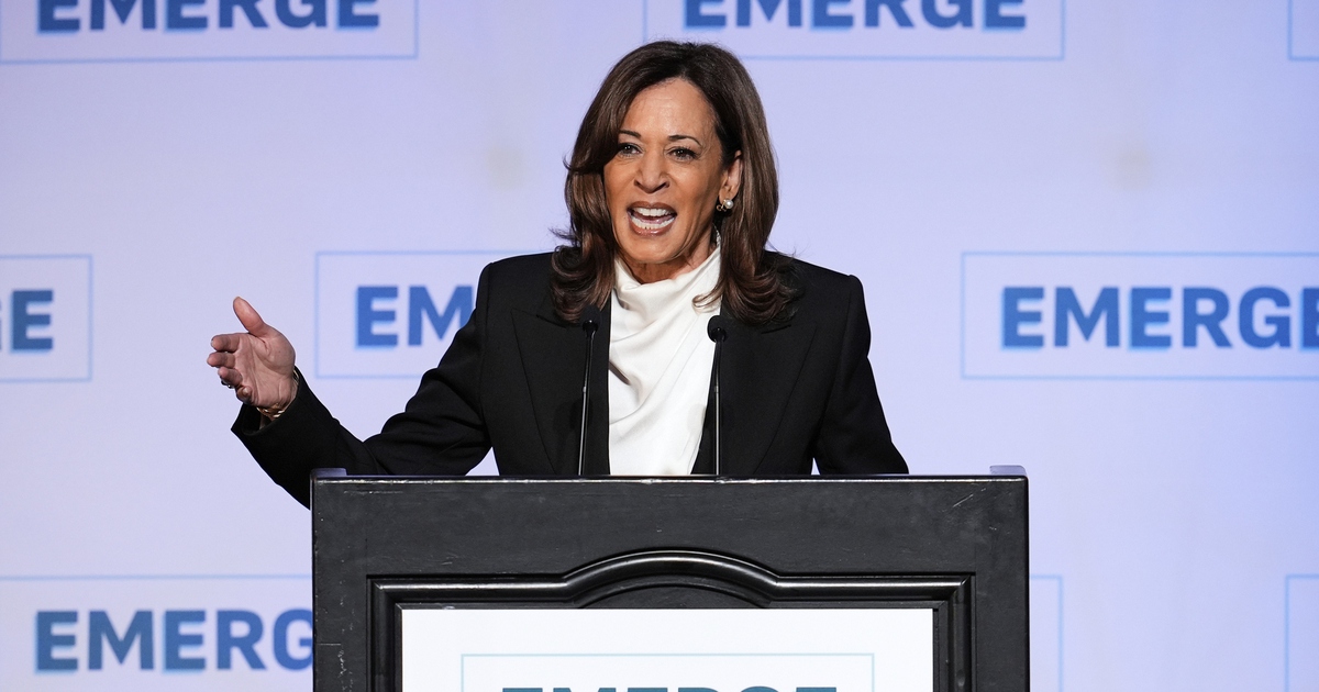 Bà Harris công kích 100 ngày đầu nắm quyền của ông Trump