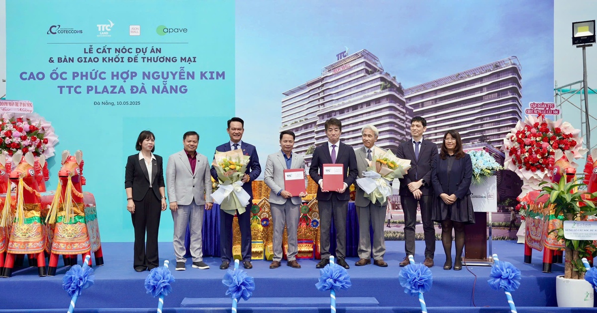 TTC Plaza Đà Nẵng cất nóc, bàn giao khối đế thương mại đúng tiến độ