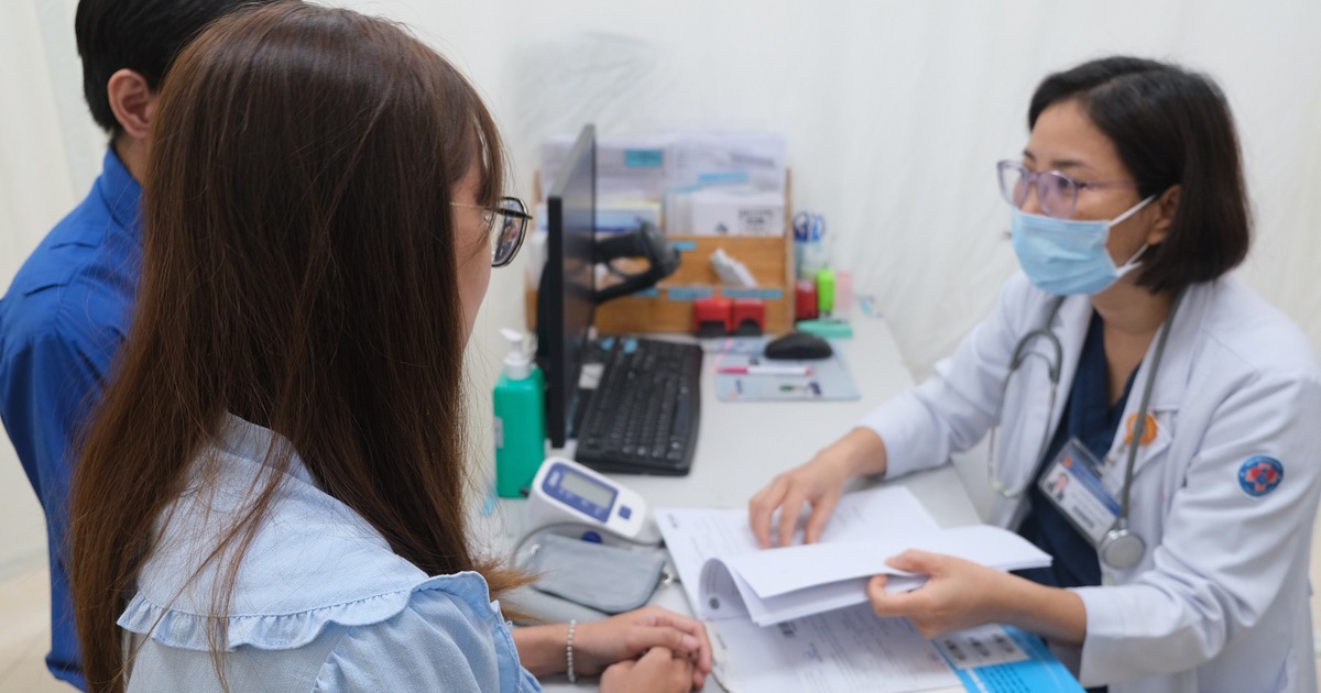 Những lưu ý về tuổi, thời gian được hưởng khi sinh con thứ hai