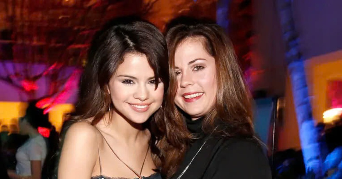 Mẹ của Selena Gomez phải thế chấp nhà để trả lương cho nhân viên