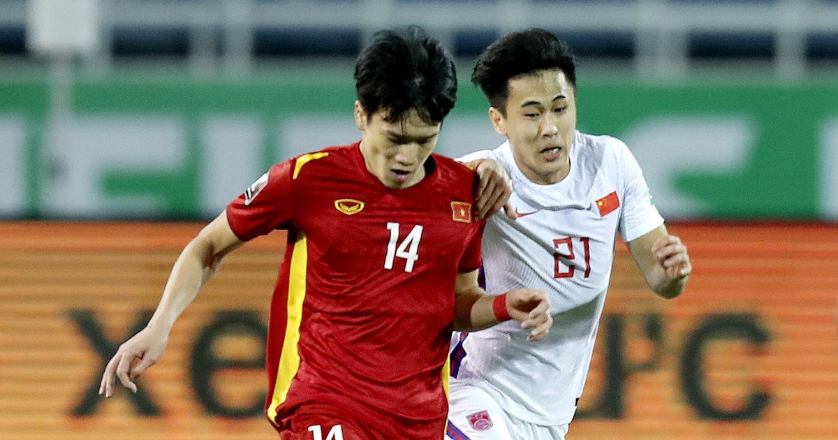 Hoàng Đức đến Anh xem Manchester City đá Bournemoth, sang Malaysia đấu M.U: Bận rộn!