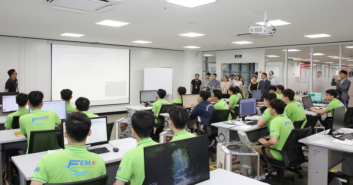 ĐH Quốc gia Hà Nội dạy ứng dụng AI cho tất cả sinh viên