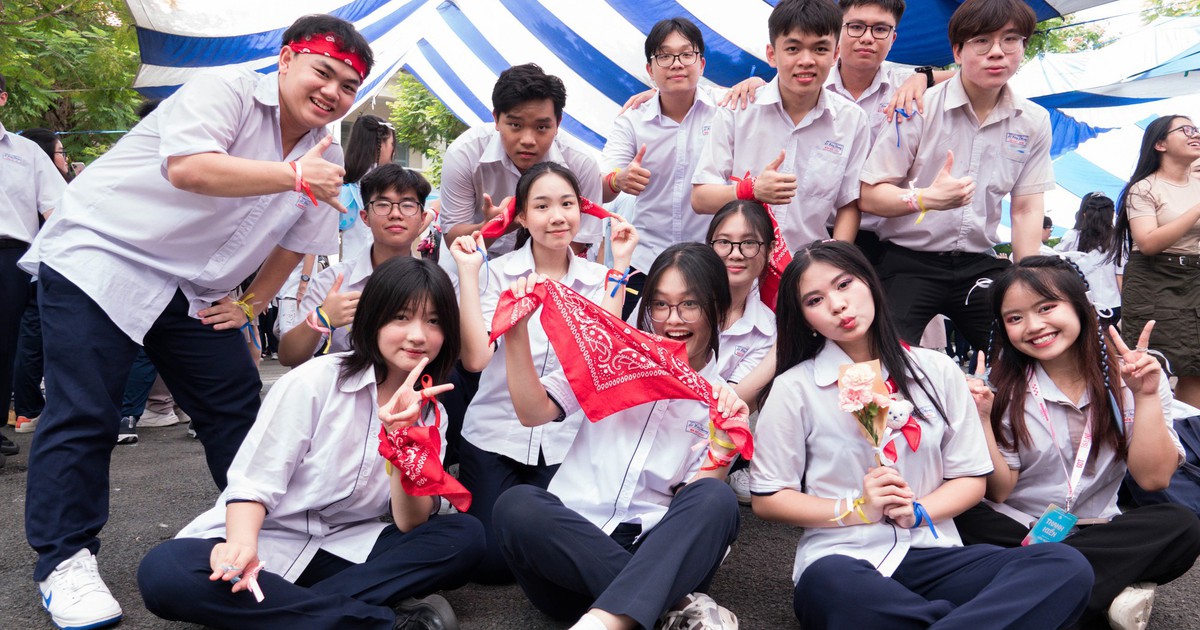 20 trường THPT có tỷ lệ chọi lớp 10 cao nhất TP.HCM