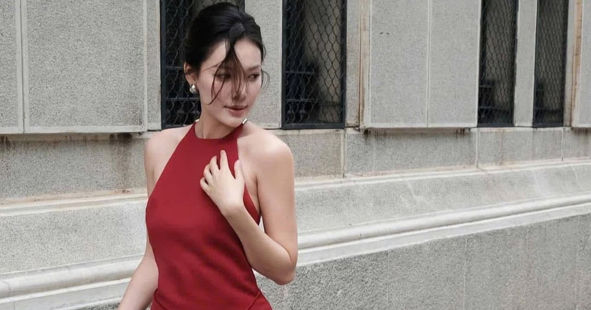 3 mẫu váy ngắn hoàn hảo cho bãi biển và dạo phố