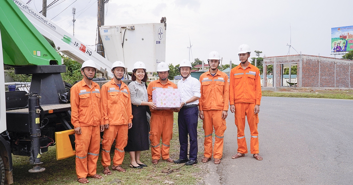 Dày đặc các hoạt động nhân Tháng công nhân tại Công ty Điện lực Quảng Trị