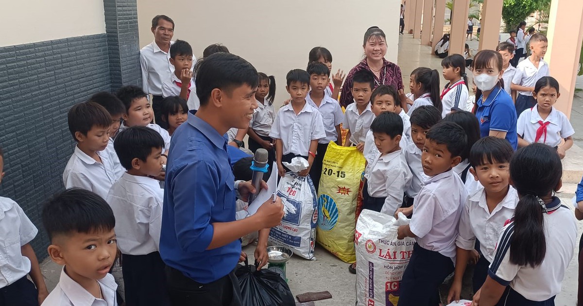 'Ngôi nhà kế hoạch nhỏ' gắn với phong trào tiết kiệm làm theo lời Bác