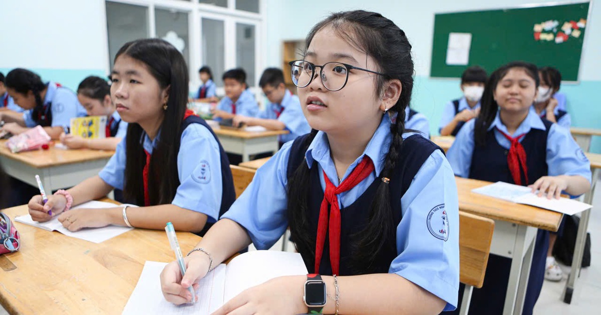Một trường THCS tuyển lớp 6 với tiêu chí ít nhất 3 năm tiểu học xuất sắc