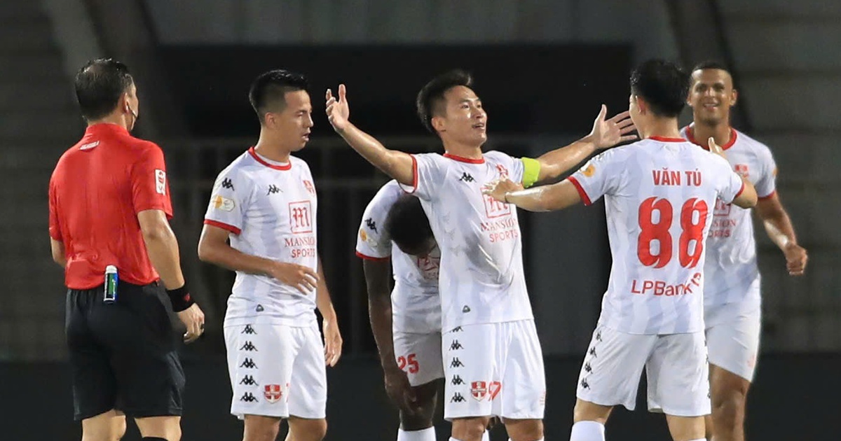 Bảng xếp hạng V-League: Chính thức trụ hạng, HLV Thanh Hóa vẫn xin từ chức vì thua Hải Phòng