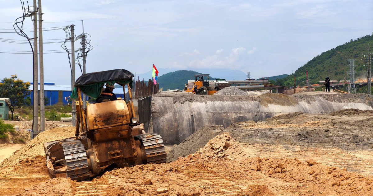 Những siêu dự án gắn liền Khu thương mại tự do Đà Nẵng hối hả về đích