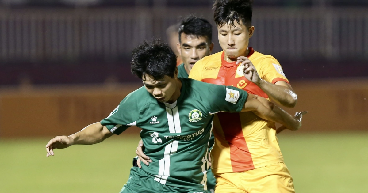 Bảng xếp hạng giải hạng nhất: Bình Phước của Công Phượng sắp đá play-off, Hoàng Đức trở lại V-League