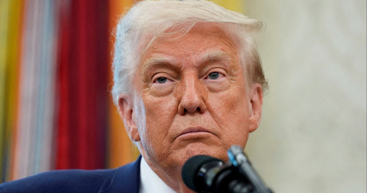 Ông Trump nói ông Putin 'mệt mỏi', dọa cấm vận Nga nếu hòa đàm bất thành
