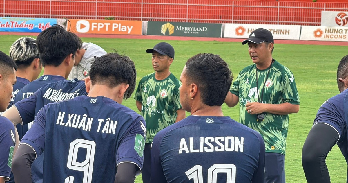 Lịch thi đấu V-League hôm nay: Chờ HAGL hành động, HLV Trần Minh Chiến và nhiệm vụ sống còn