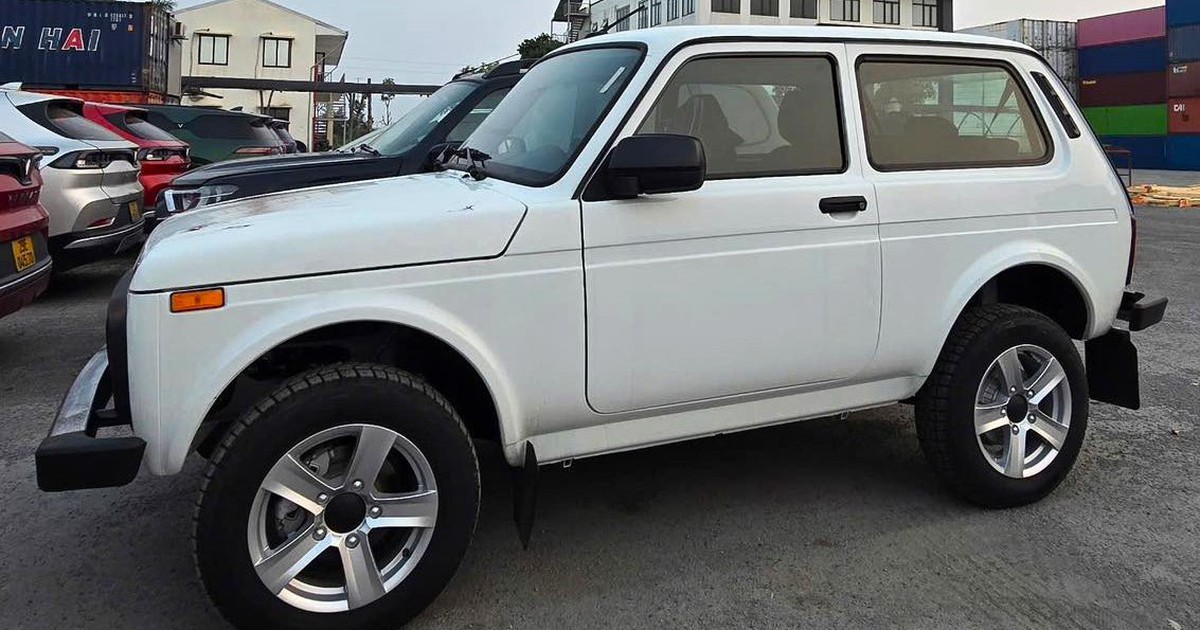 Xe SUV Nga - Lada Niva giá chỉ 390 triệu tại Việt Nam, bằng nửa Suzuki Jimny