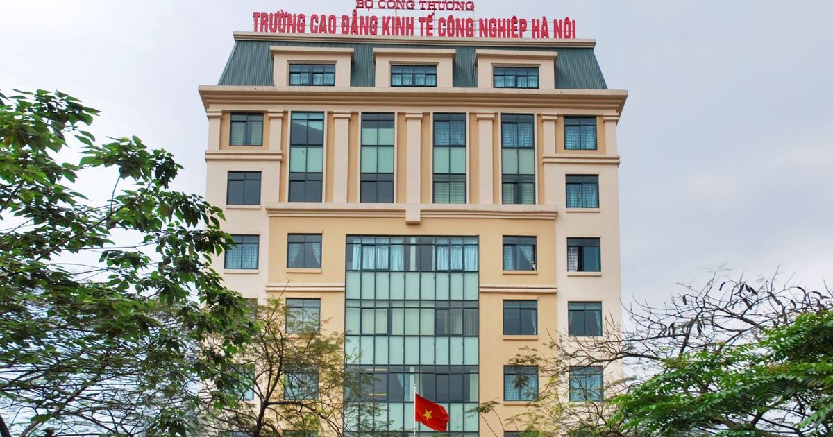 Sáp nhập 2 trường cao đẳng vào 2 trường đại học