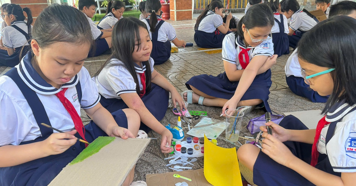 Kiểm tra học kỳ xong có phải lên trường toàn chơi ?
