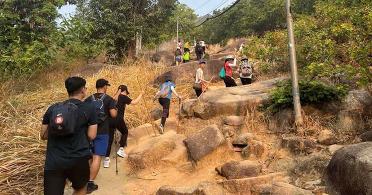 Vì sao bị lạc đường khi leo núi, dù đã đi trước đó 2-3 lần?