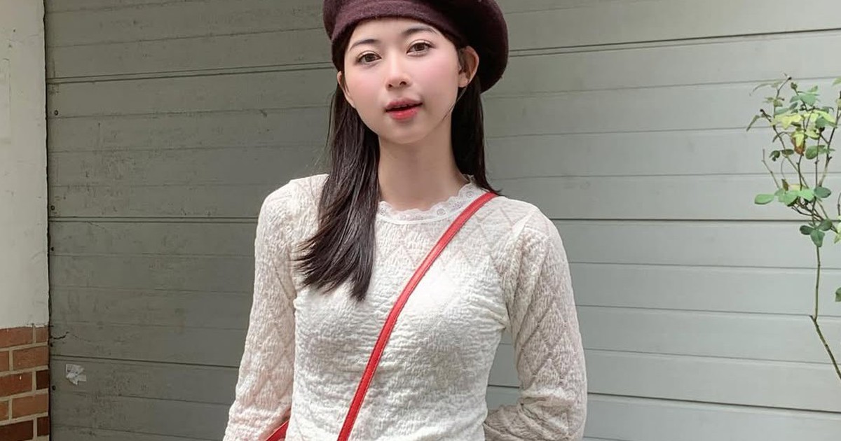 Xuống phố sành điệu với những mẫu túi đeo chéo