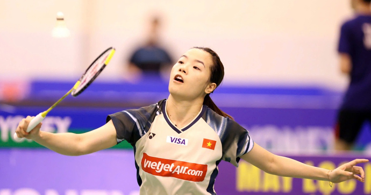 Thùy Linh quật ngã nhà vô địch thế giới tại giải cầu lông Malaysia Masters: Đối thủ đập vợt