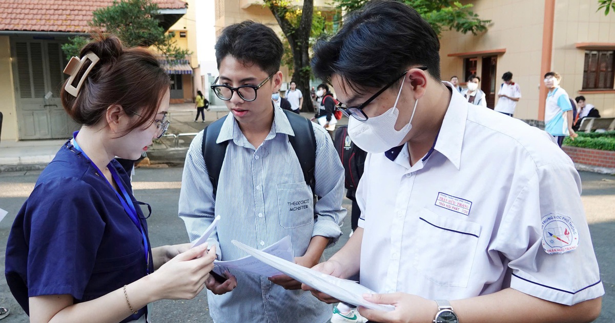 Tuyển sinh ĐH 2025: Điểm ưu tiên thế nào với các xã sau sáp nhập, đổi tên?