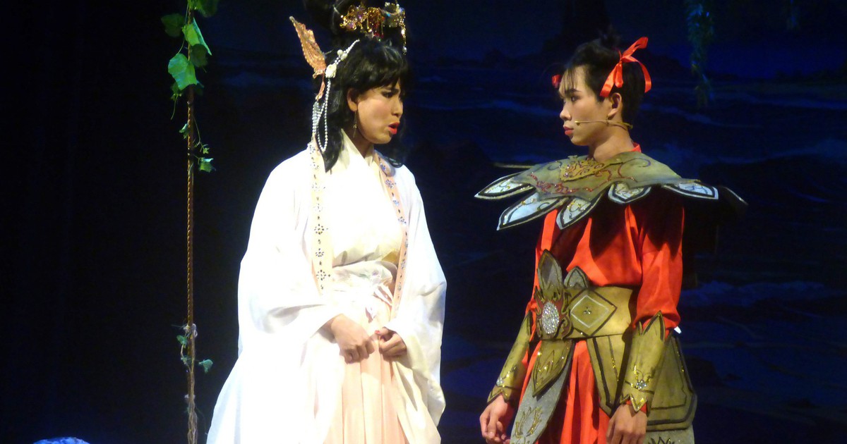 Vui hè cùng Na Tra trên sân khấu Quốc Thảo