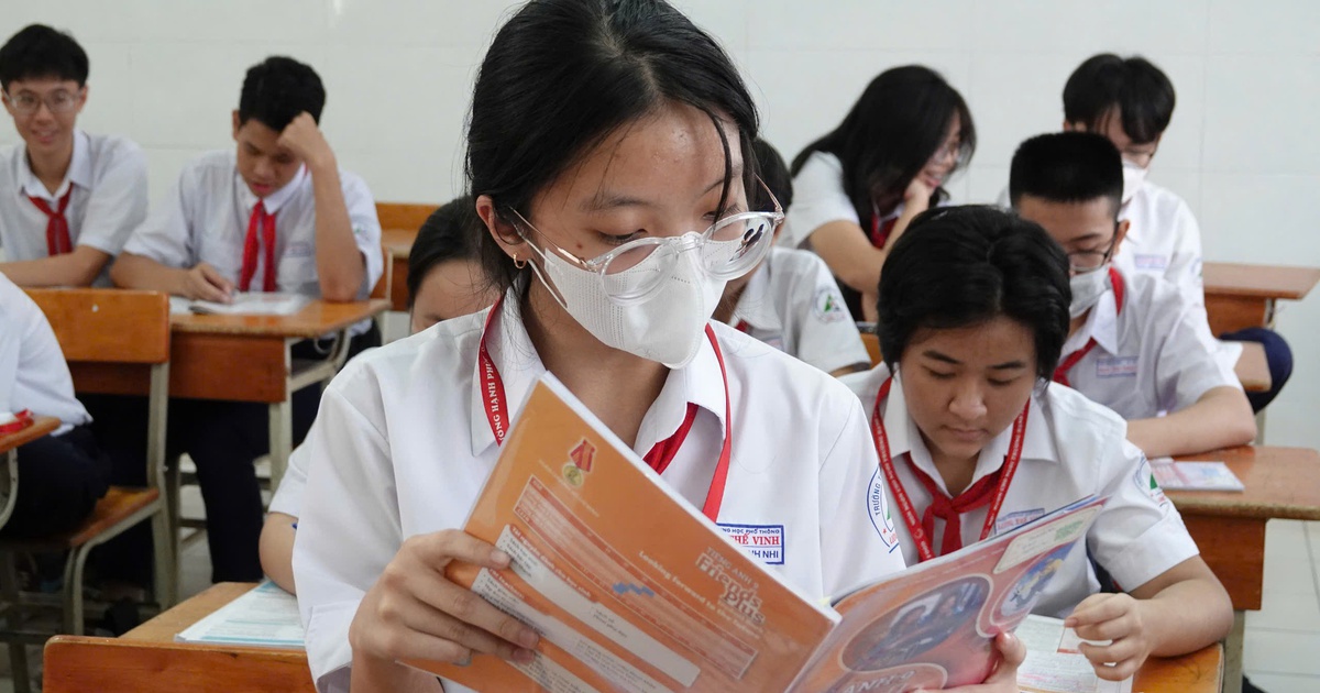 Bỏ bằng tốt nghiệp THCS, hiệu trưởng cấp bằng THPT: Giảm áp lực dạy thêm, học thêm